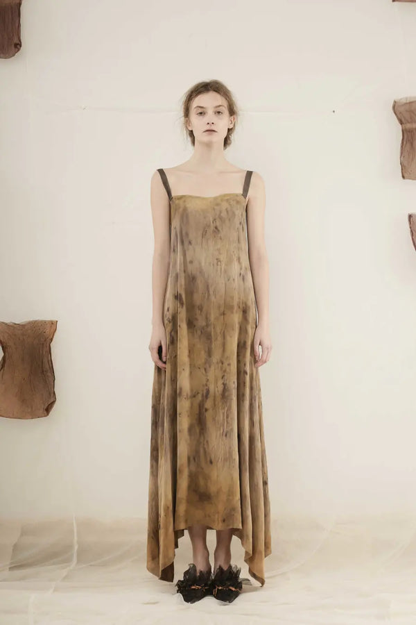 MUTEDANCE (floral dye and gray suspender skirt) MD19SS18Y